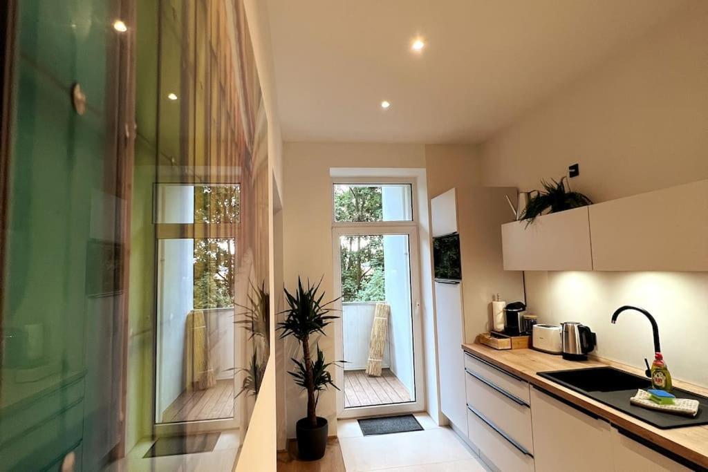 Soul-Apartment Balkon Privatparkplatz 2 Boxspringbetten 55Zoll Tv Wlan Lipsk Zewnętrze zdjęcie